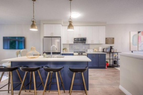 BRAND-NEW LUXURY SUITE in DOON SOUTH, min to 401